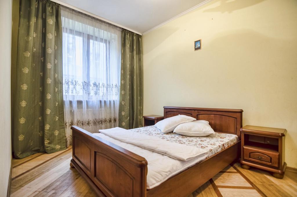 Apartment Hnatuka Center Λβιβ Εξωτερικό φωτογραφία